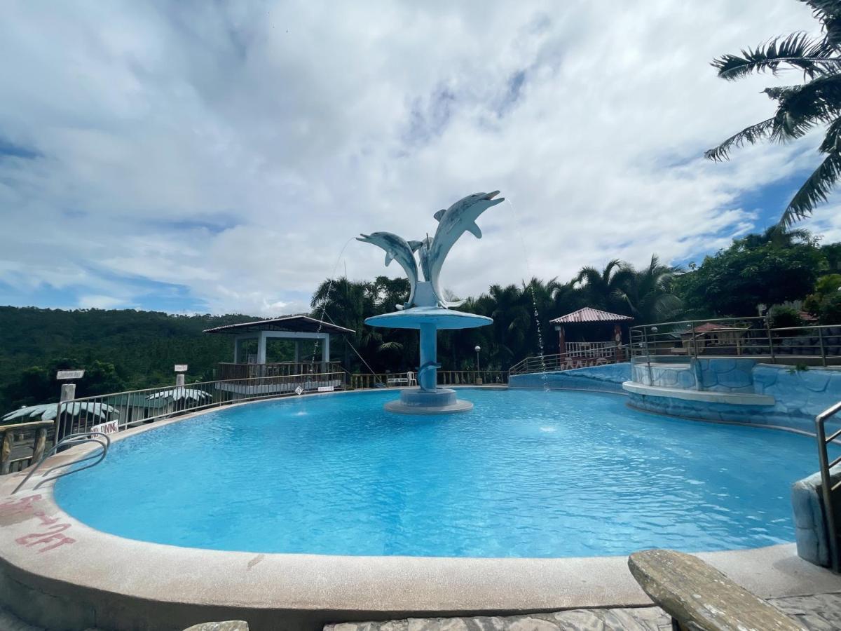 La Virginia Leisure Park And Amusement Hotel Mataasnakahoy Bagian luar foto
